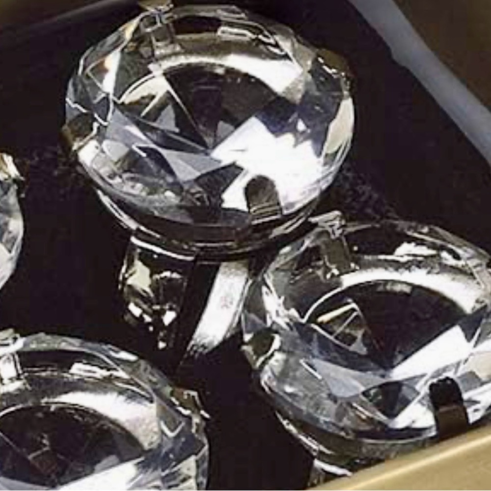 Napkin Rings Diamond Rings Set of 6 New Rare Unique - Picture 4 of 8